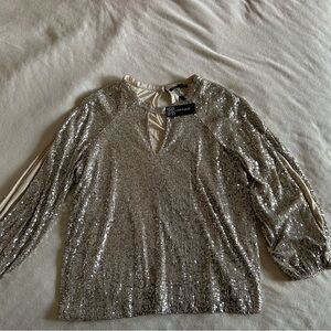 Cable & Gauge Sparkling Silver Sequin Top